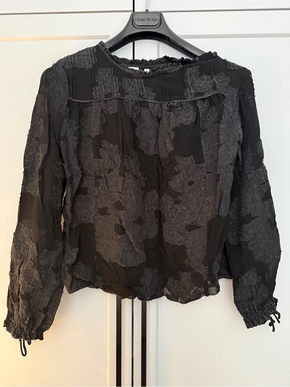 Wilfred Black Floral Appliqué Long-Sleeve Blouse